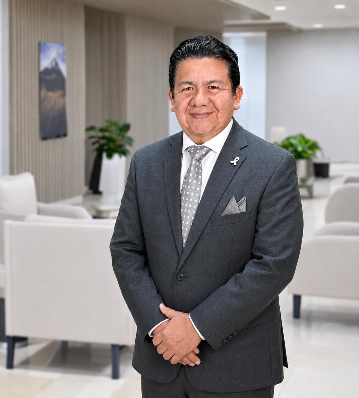 dr-saul-abraham-mendoza-cirujano-oncologo-en-puebla.webp