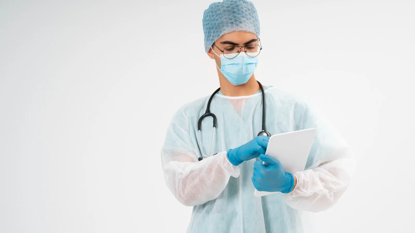 ¿Qué médico trata el cáncer de colon en Puebla?